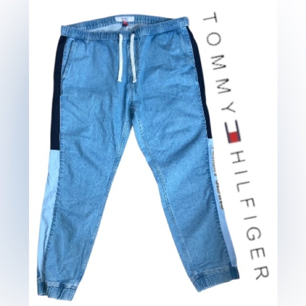Vintage Inspired Tommy Hilfiger Cuffed Jean Spell Out Logo Light Wash Men's Rare
